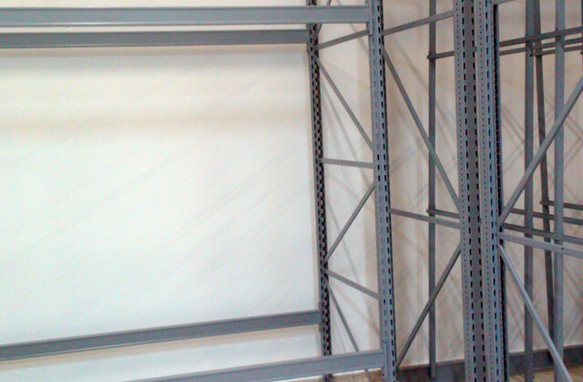 Montaż regałów magazynowych BricoMarche