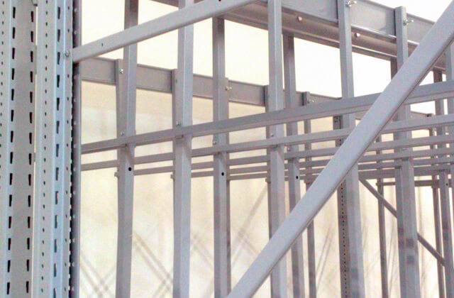 Montaż regałów magazynowych BricoMarche