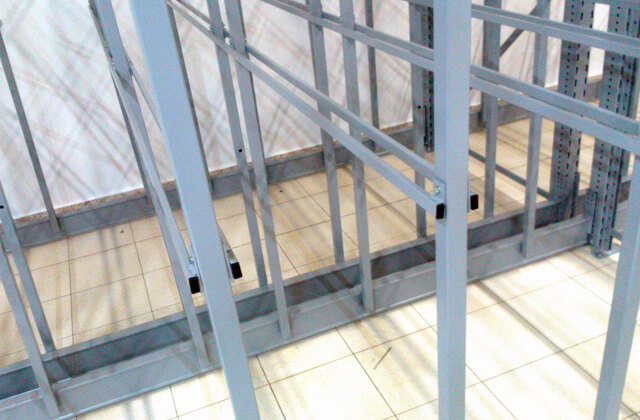 Montaż regałów magazynowych BricoMarche