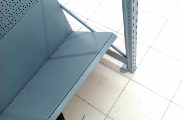 Montaż regałów magazynowych BricoMarche