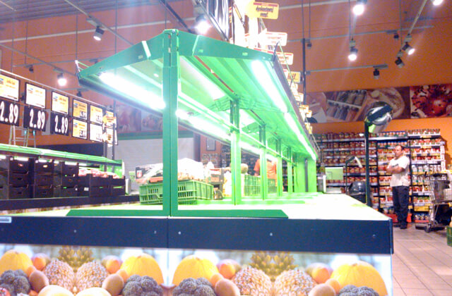 Montaż mebli sklepowych Kaufland